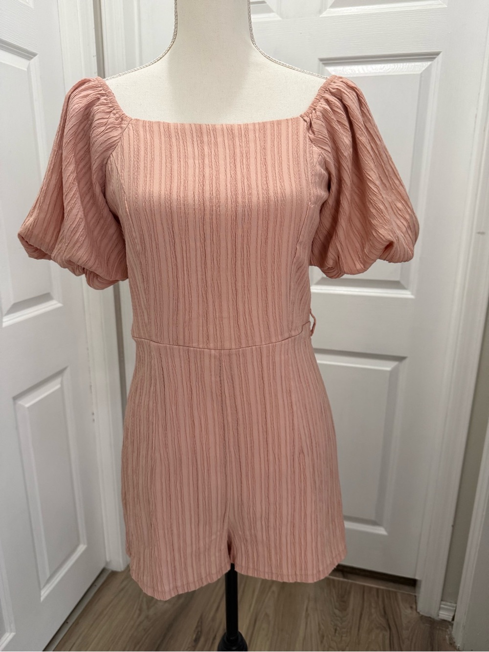 HYFVE Marleen Puff Sleeve Romper - Blush Medium
